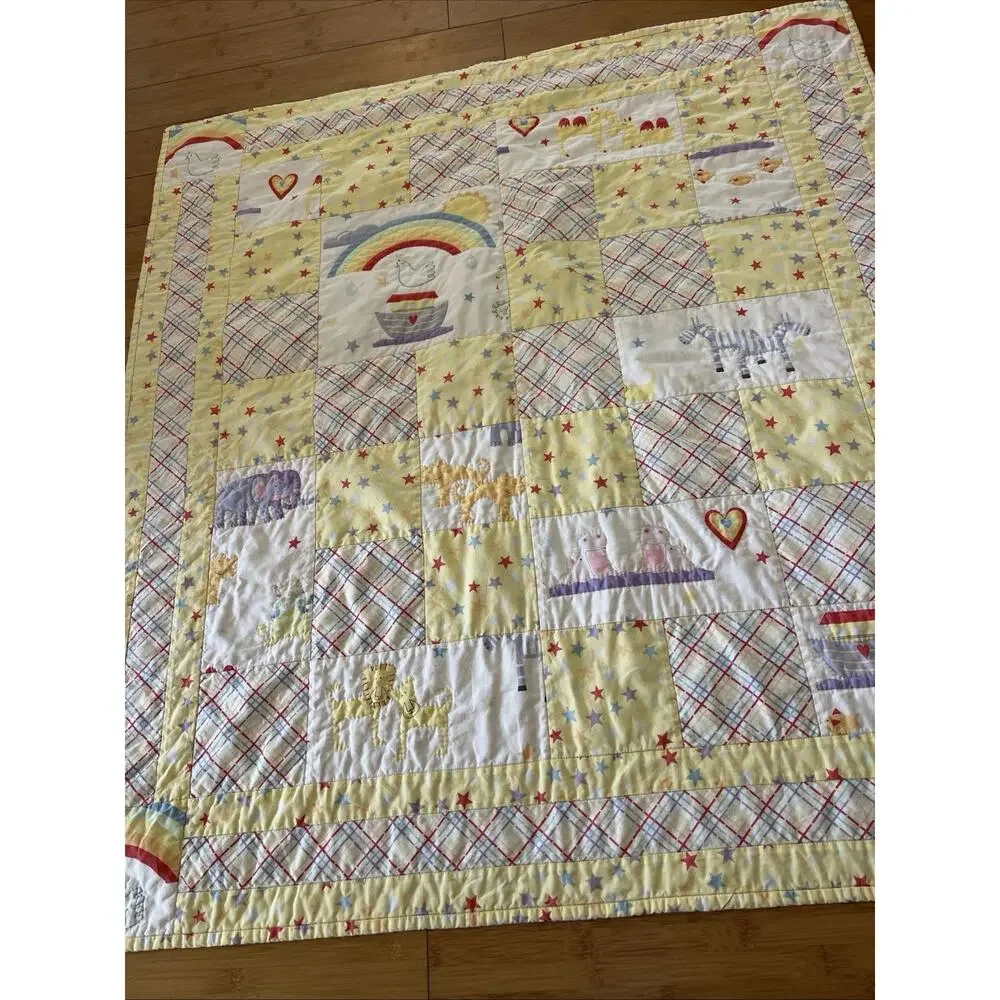 Vintage Handmade Childs Baby Quilt Rainbows Hearts Love Animal Patch Works Cotto